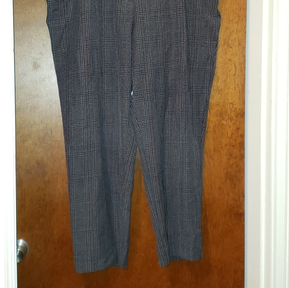 Pants - Picture 4 of 5